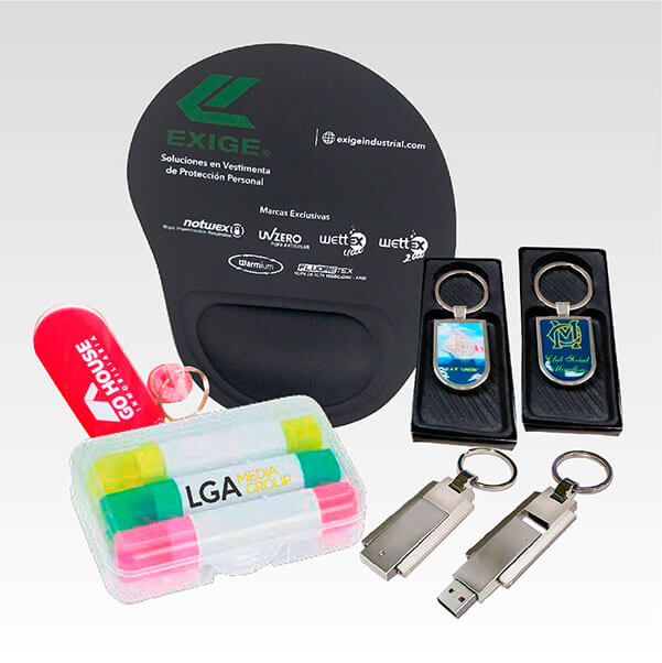 Mouse pad, usb y llaveros